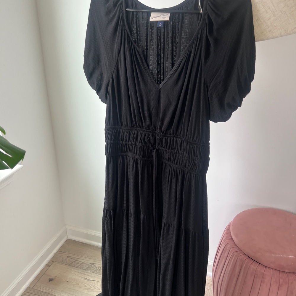 Universal Thread Black Women's Maxi Dress